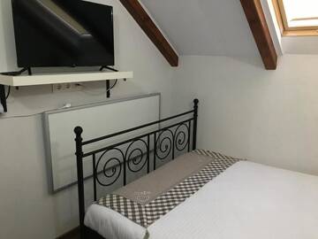 Фото номера Апартаменты с видом на сад Гостевой дом Casa Moldovan ( Coltisorul meu de rai) г. Окна-Шугатаг 22